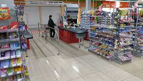 Крупнейшие гипермаркеты Ашан в Москве в Канцлер