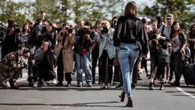Почему папарацци не под запретом в Канцлер